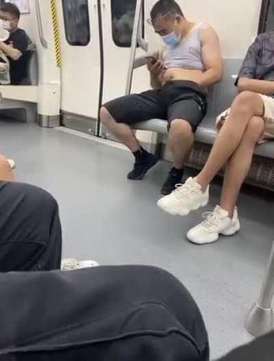 At least he's wearing a mask