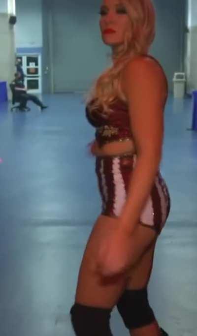Lacey Evans