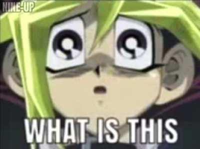 Yugi has BAD CABLE MANAGEMENT