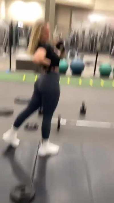 paige McGowan (nblc tv)