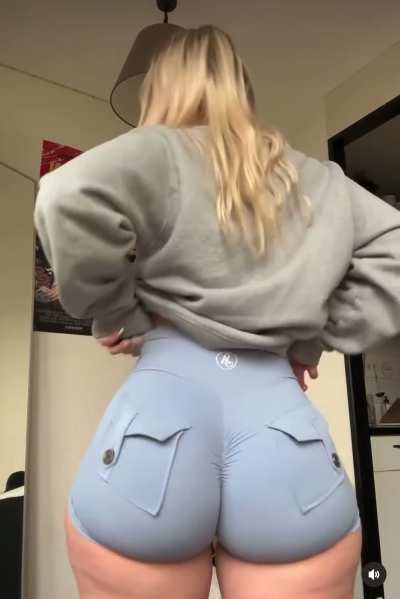 Boys can’t last in this ass😉