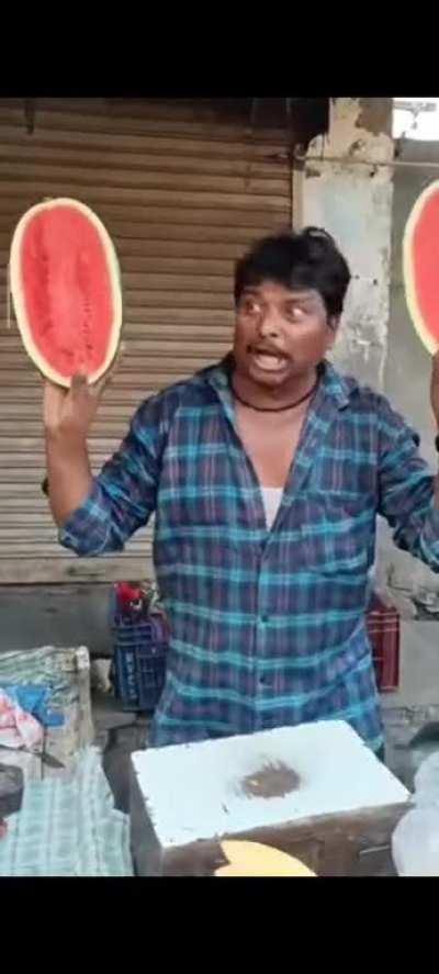 This fruit vendor has a crazy way of selling fruits.