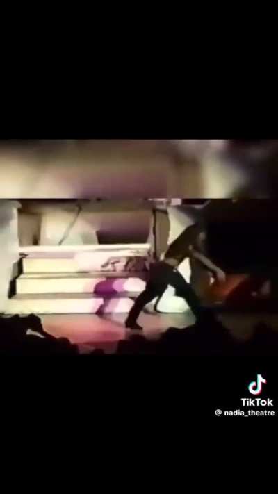 Ugh please give us this Tour on 📀