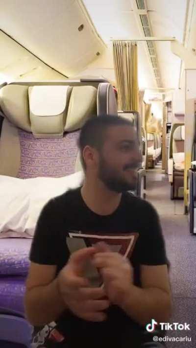 Sir the plane hasn’t lande-😨