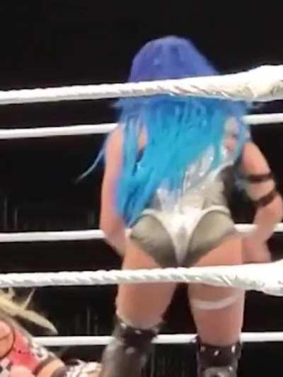 Baddie Banks competing in her new attire