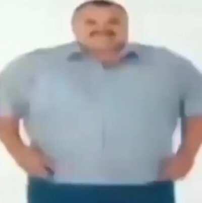 Tomale Screeshot y sabras que ropa te hace ver mas fachero.