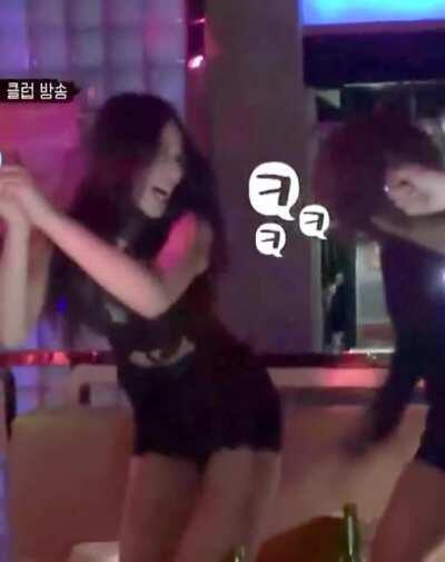 AOA - Seolhyun ft Choa