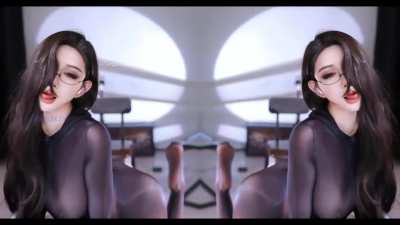 Title: (Platform + space + ) Performer's name