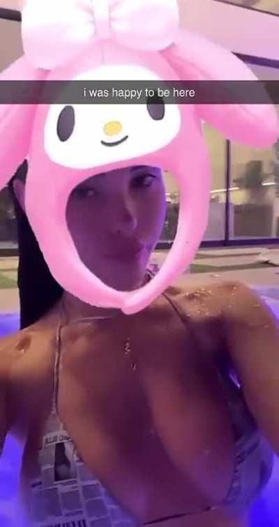 Relaxing in the Pool, Coachella 2023