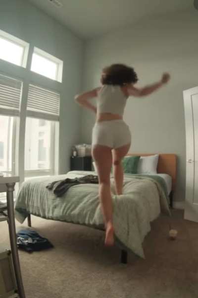 Dayum I see why u niggas be going over this bitch