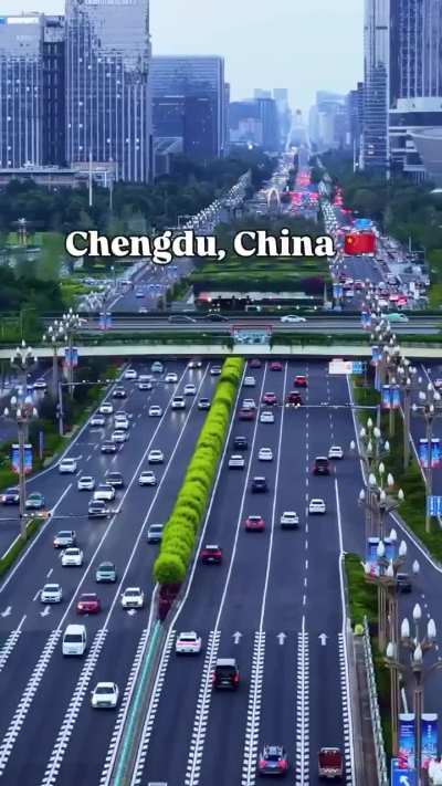 Infrastructure porn from Chengdu, China.