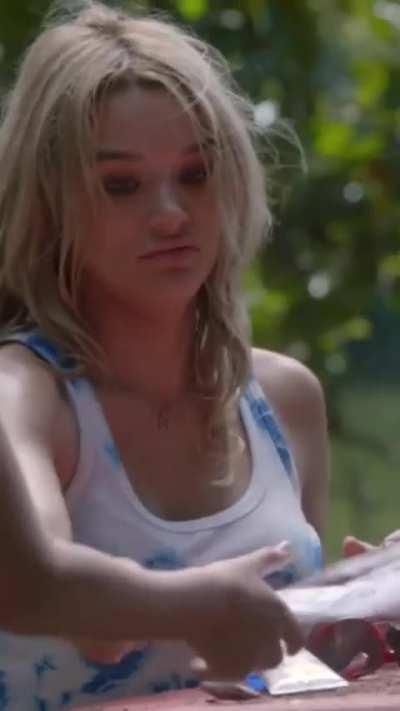 In The Jungle (Life In Pieces S04 E01)