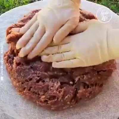 As a commenter put it, this ain't food porn—it's food snuff