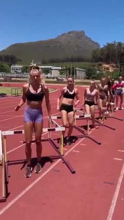 Hurdle hop hop hoppity hop