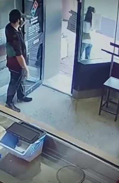 HMC while I hold 15 pizzas