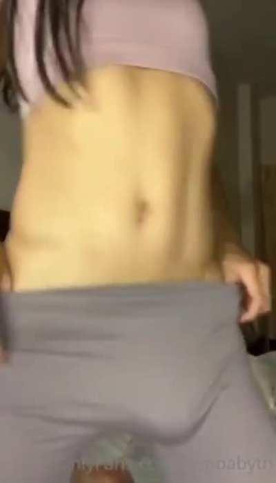 Pretty Asian tranny 💦🔥🍆 telegram link below ⬇️