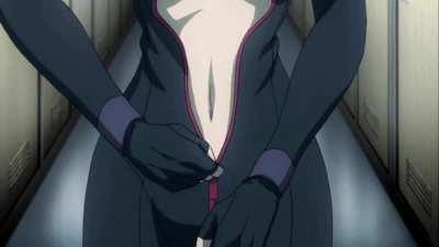 Makina Kiwako suiting up!