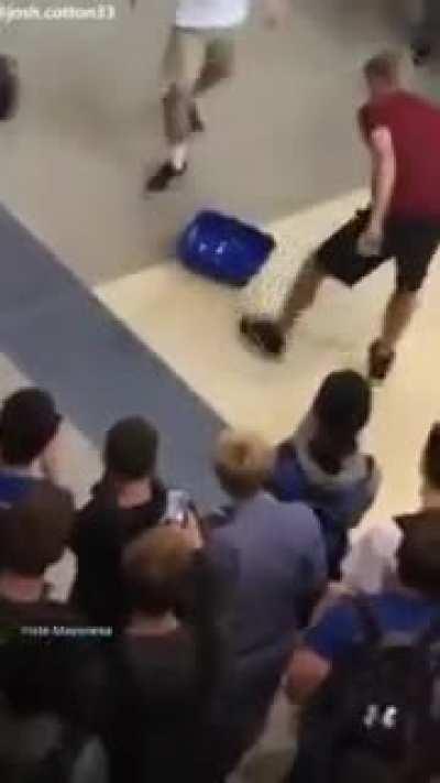 Gördüğüm en iyi okul videosu