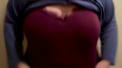 How many did pause the video? 💦