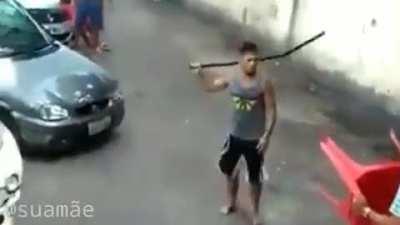 OS SUBS BRIGANDO POR QUEM VAI MATAR O MUCA