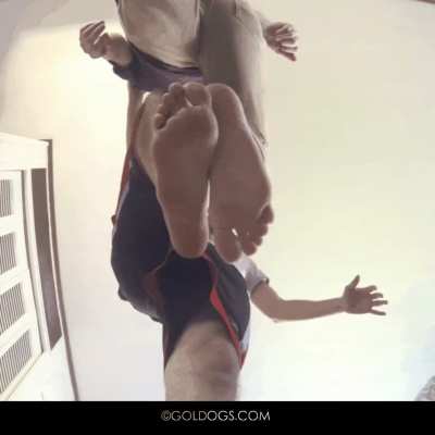 Double Feet Stomp 🦶🏽🦶🏽