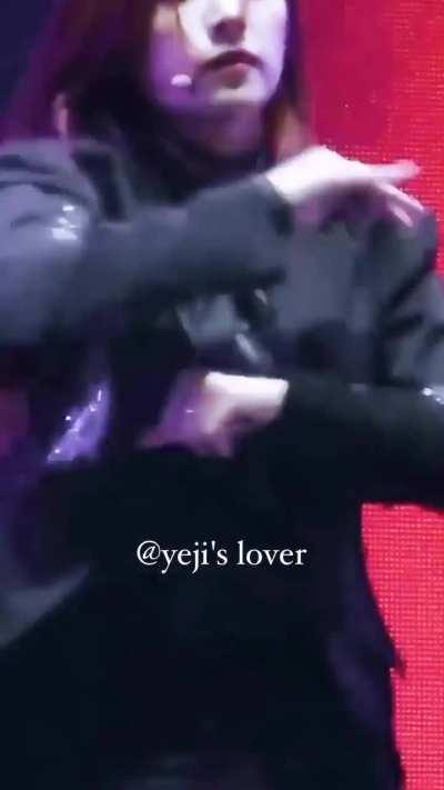 ITZY yeji🔥