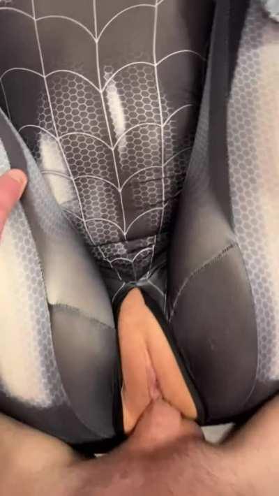 Shoot your sticky cum all over me 🕸️