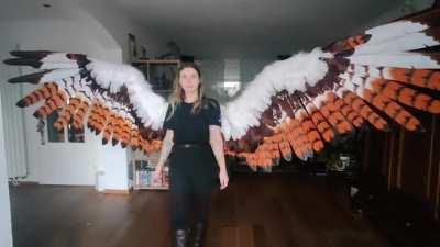 [Self] Finished my automated wings for Sigrun cosplay (as seen in Ragnarok)