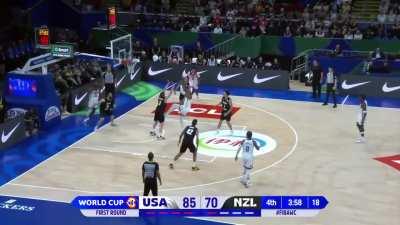 [Highlight] SICK sequence by Paolo Banchero - a massive block followed by a middy on the other end (with replay)!