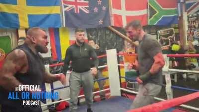 Decca Heggie (bigger guy) v Danny Christie - Gypsy Rules Bare knuckle fight to settle family dispute