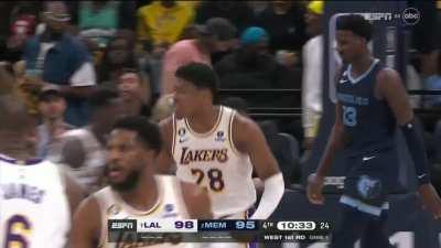 [Highlight] Rui Hachimura storms down the lane and jams it on Jaren Jackson Jr's head!