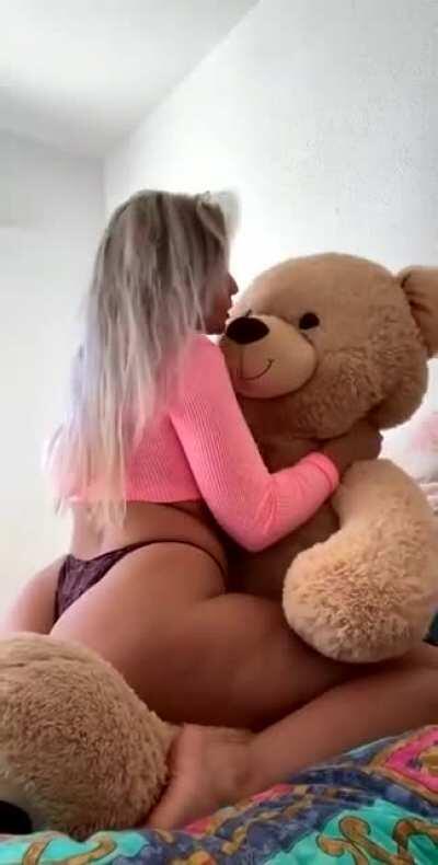 What a teddy bear, luckier.