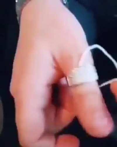 How to take off a tight ring.