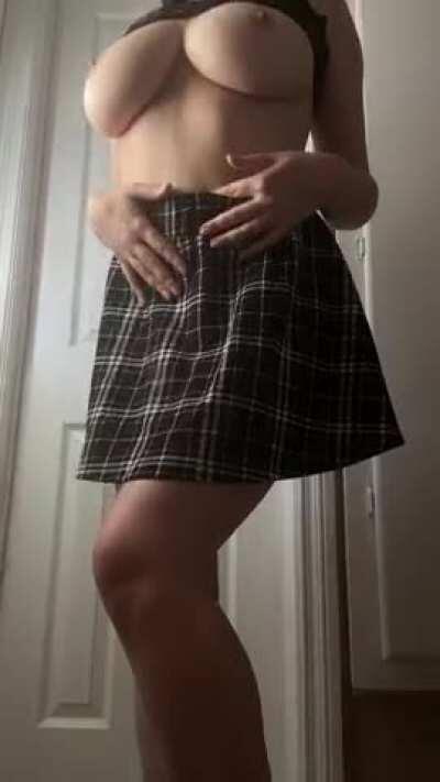 50% off for new subscribers today! better be there for Valentine’s Day or I’ll be sad :(