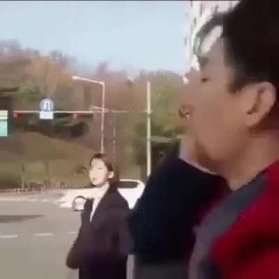 Doctor strange ..> But Chinese