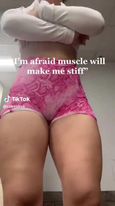 @alliwitdaphatti @cakesbyk