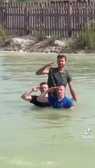 True lads go down with the ship