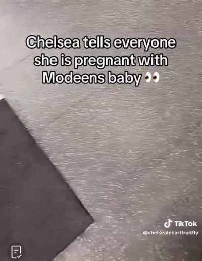 Infatuated bitch imagine there's women out there who want nothing more than to be pregnant and she's here lying🤬