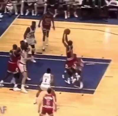 Jerry West -> Michael Jordan -> Kobe Bryant -> Khris Middleton