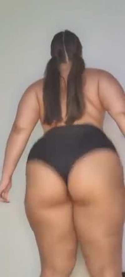 Would you enjoy my curves daily?