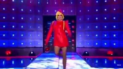 Michelle asking Tina what we want to ask Tina