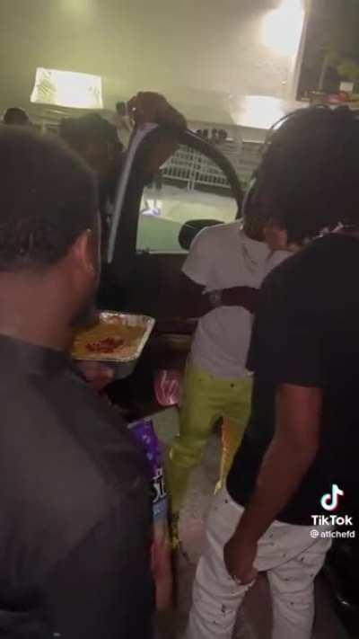 Good to see they made up‼️