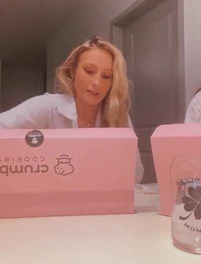 Look at my delicious cookie!