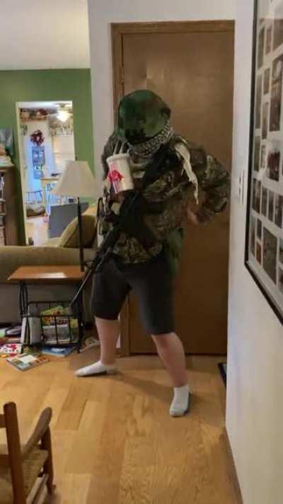 🅱️ro tip for national 🅱️ard 🅱️op Wknd. 🅱️alhalla is cheaper than a set of Gucci 🅱️lates