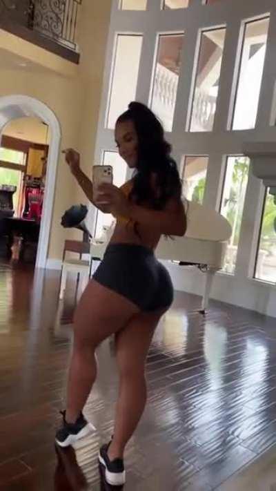 Slight flex 💪🏾