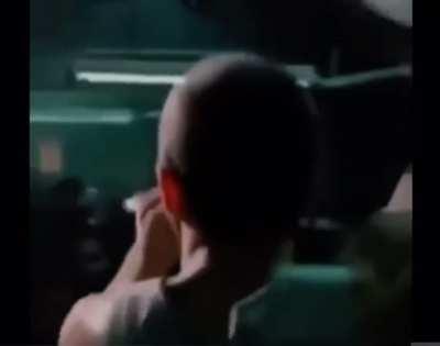 Heil Spez 's tiny weiner