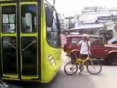 Cyclist gets what he deserves