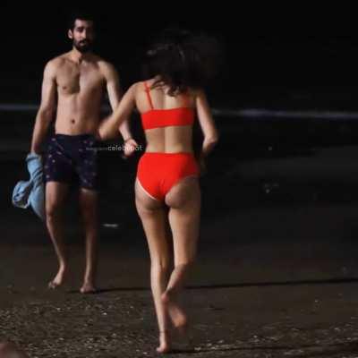 Never knew Ananya Pandey had this potential 🍑💯