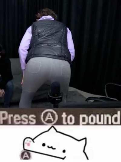 Press A to pound Kaanflix.