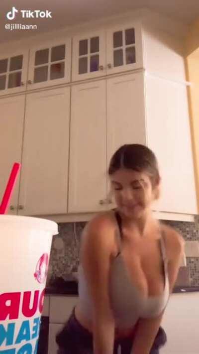 Down Shirt Alert 🚨